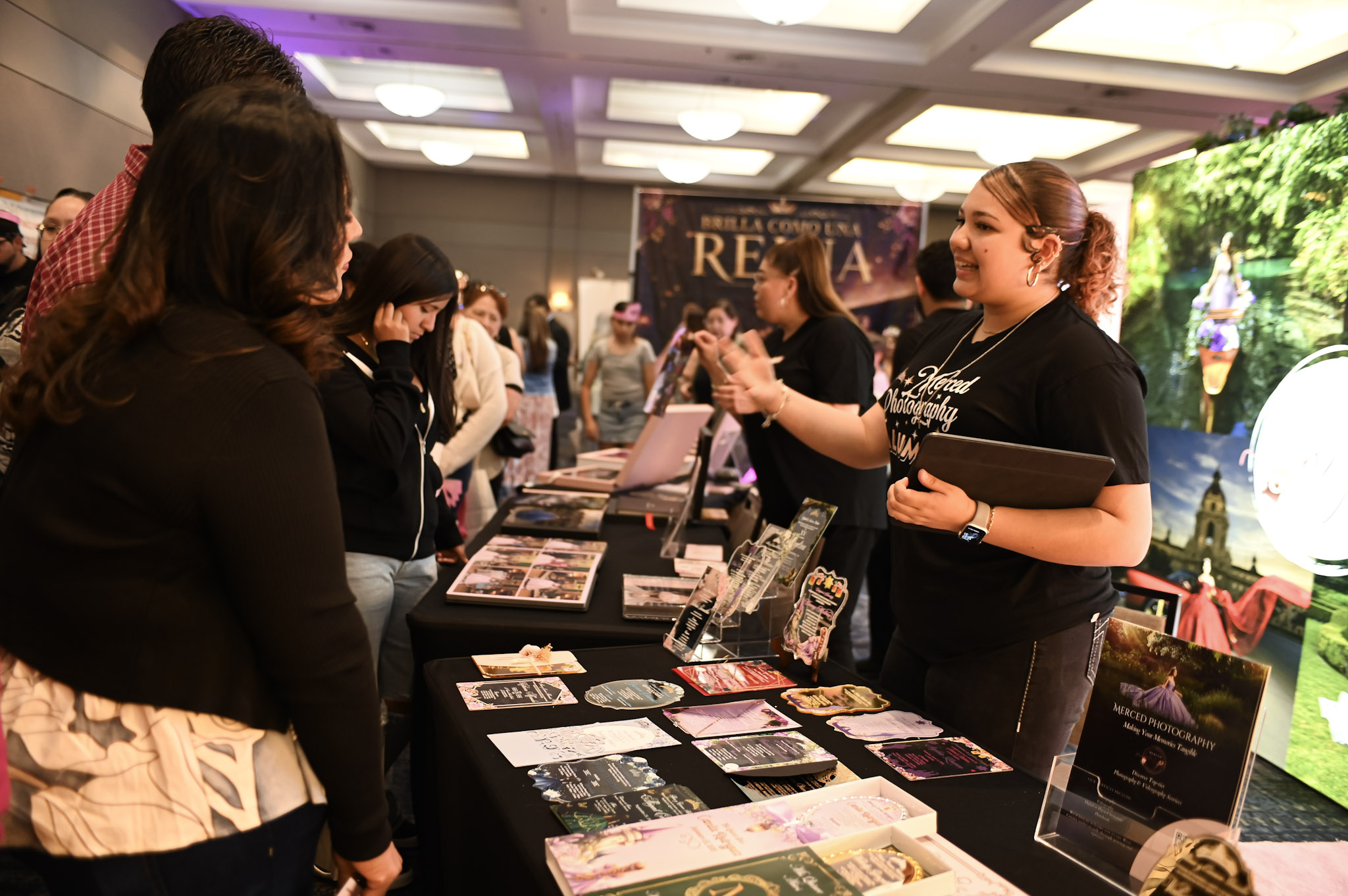 Merced Photography at Quinceanera.com Expo