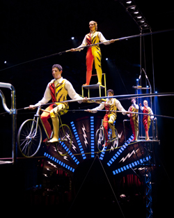 Danguir Troupe - high wire act on bike