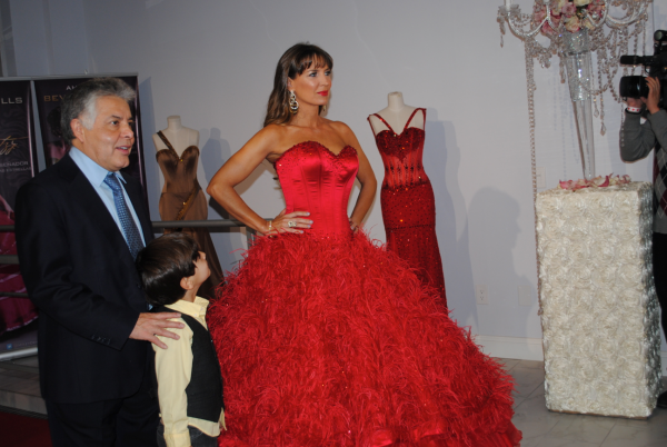 Red dress by MItzy.