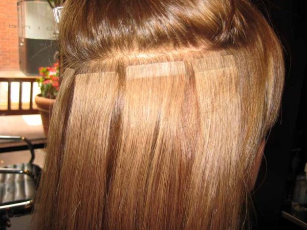 tape_hair_extensions