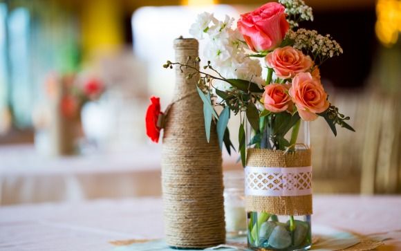 Don’t overspend! Save on your Centerpieces in Three Easy Steps