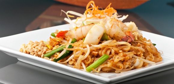 Seafood Pad Thai plate