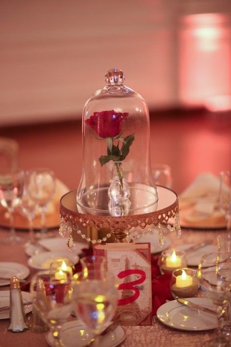 beauty-and-the-beast-quince-theme