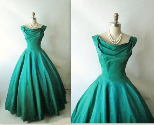 Vintage_Gown