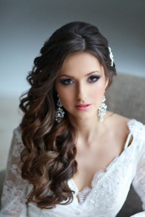 quinceanera hairstyles to the side