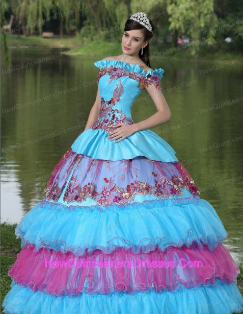 Ugly_Quinceanera_Dress
