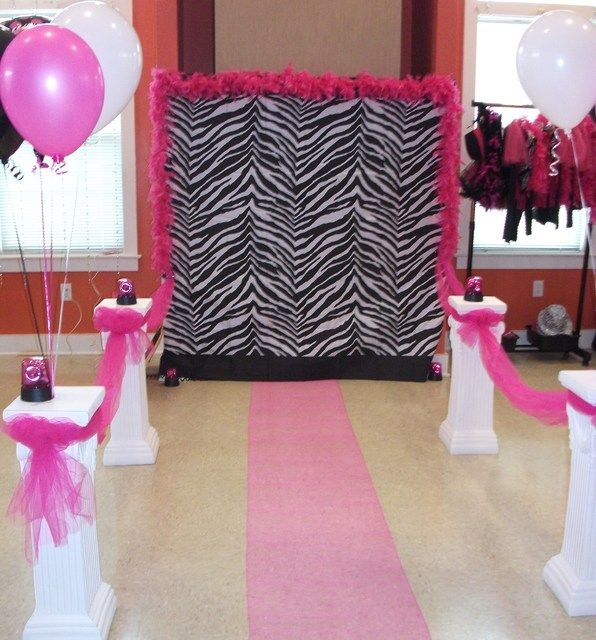 Zebra_Step_and_Repeat