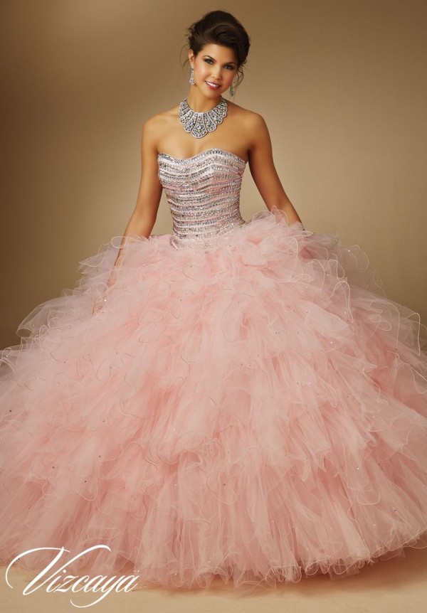 Vizcaya_Quinceañera