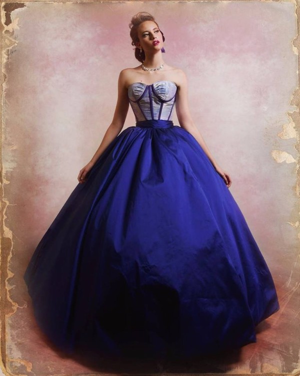 Amaraby_blue_dress