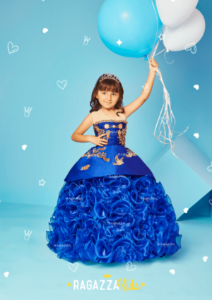 Quinceañera dresses with a ring featuring a British flag design