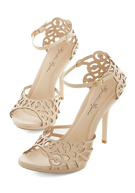 Quinceanera - bridal shoe Sandal, a pair of women's high heeled sandals