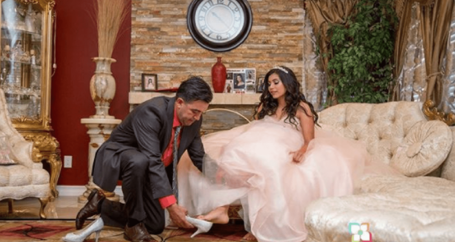 what-everybody-ought-to-know-about-quinceanera-traditions-quinceanera