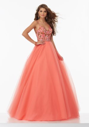 Quinceanera gown Dress, a woman in a pink dress posing for a picture