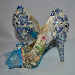 high heeled footwear High-heeled shoe