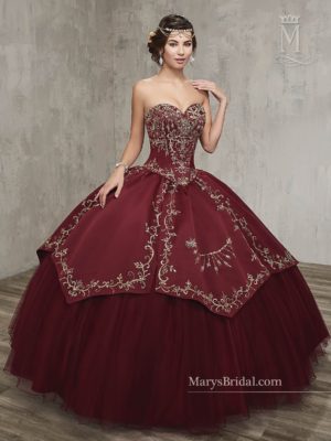 Quinceanera maroon dresses in Mexico. Quinceañera dresses, a woman in a red ball gown posing for a picture.