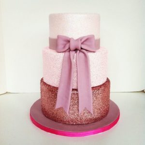 bow cake glitters-min