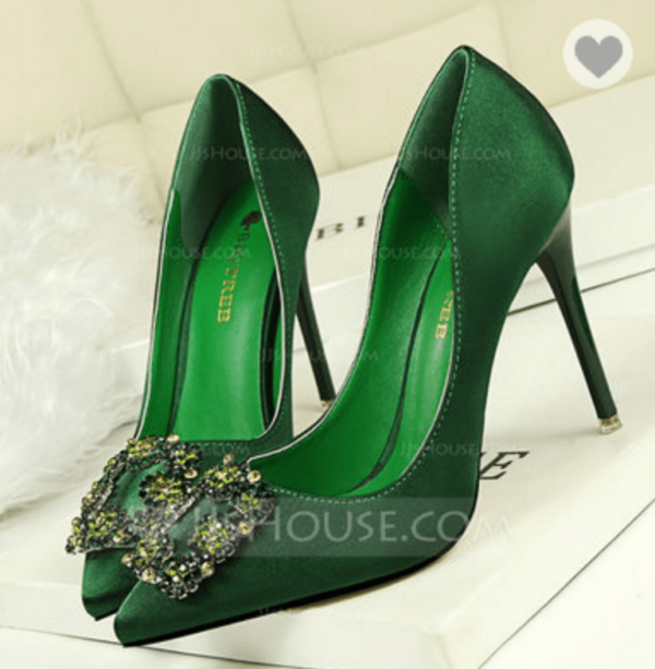 Green-emerald-shoes-high-heels-emerald-brooch-Quinceanera-