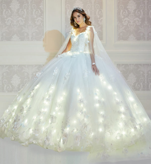 Quinceanera dress in white T-shirt, a woman in a Quinceanera dress with lights on