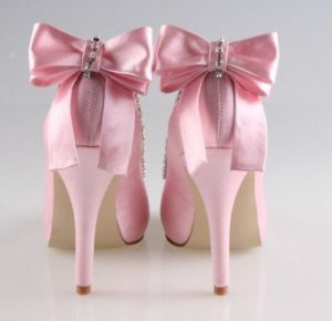 pink-bow-shoe-300x290