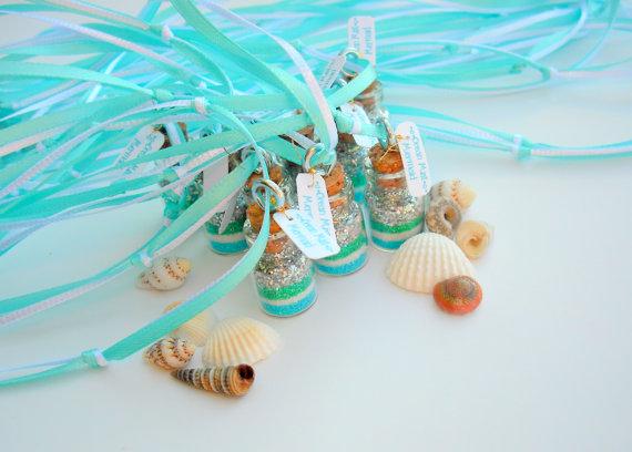 These Tiny Treasures los vende en Etsy
